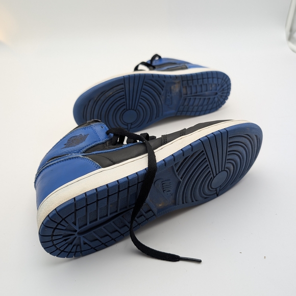 Jordan Men's Black and Blue Sneakers - Picture 5 of 10